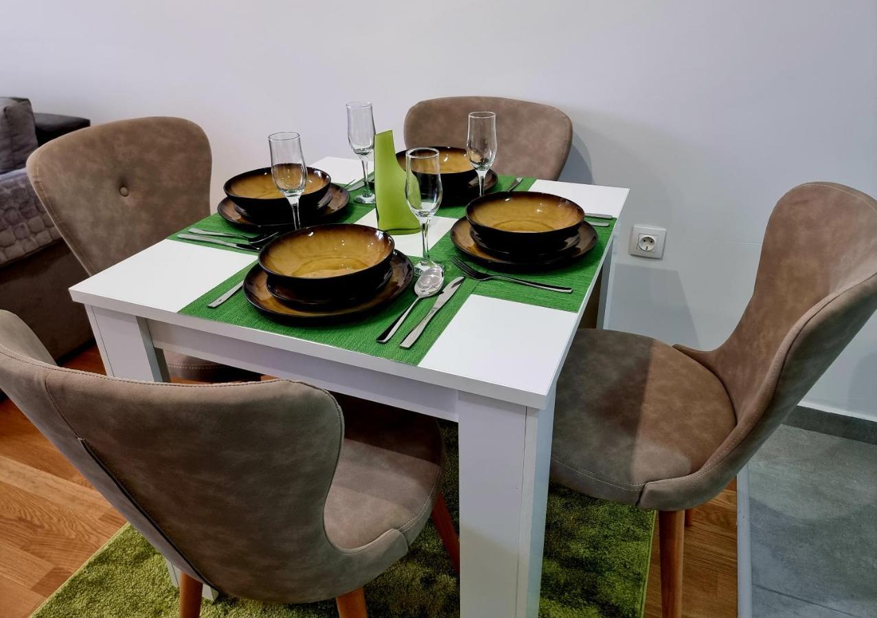 Modern & Trendy Apartment Szkopje Kültér fotó