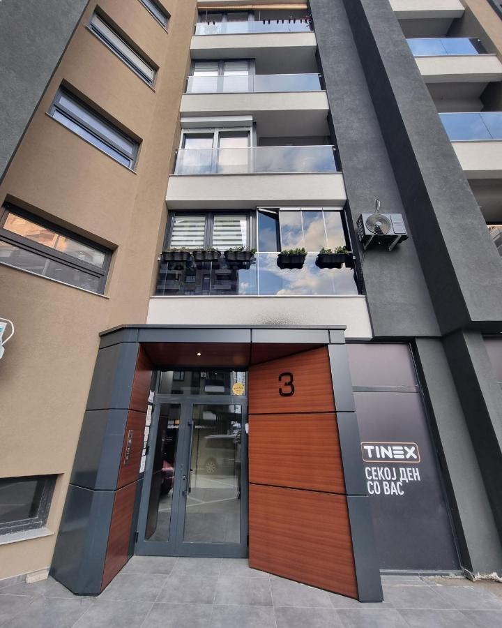 Modern & Trendy Apartment Szkopje Kültér fotó