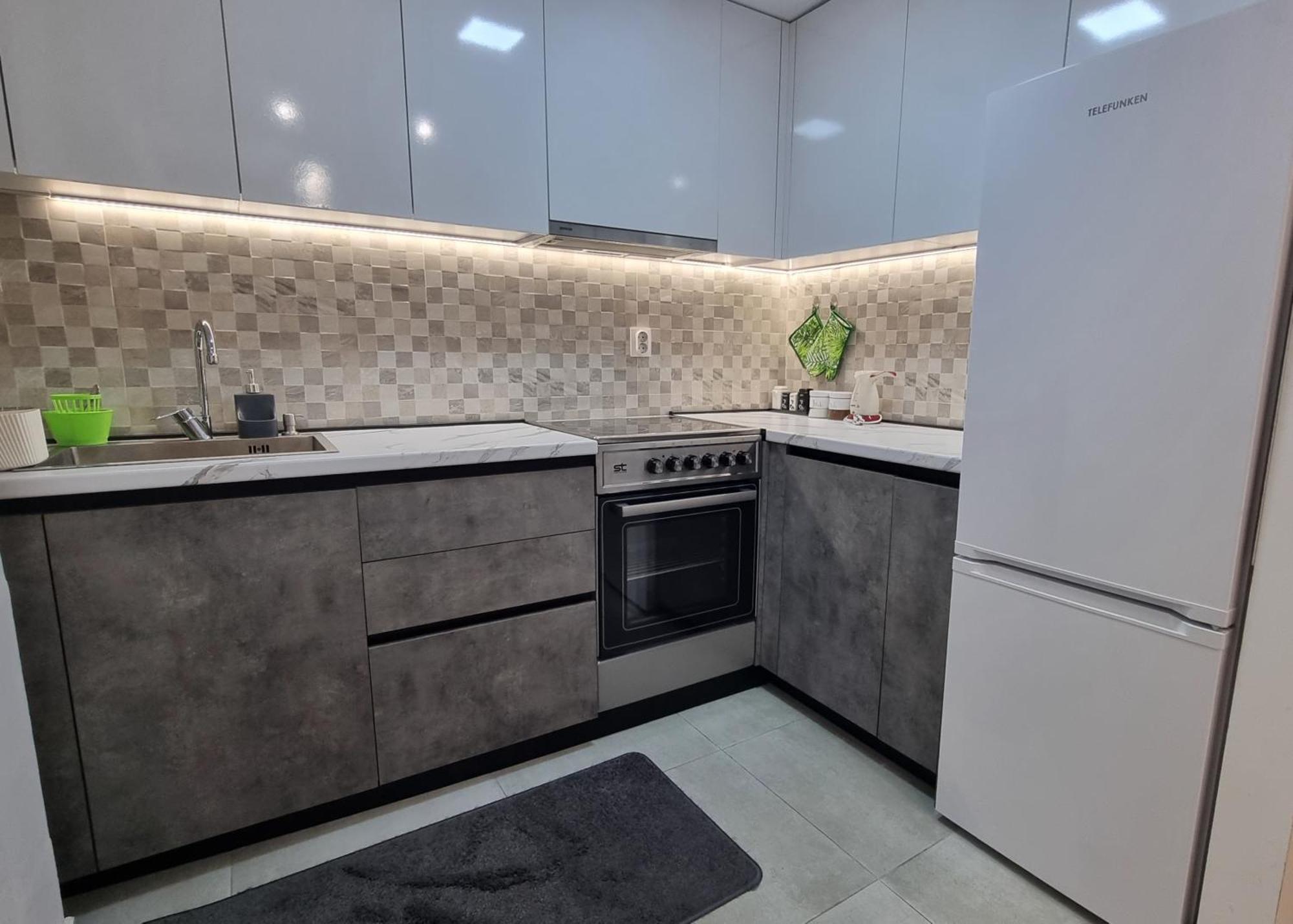 Modern & Trendy Apartment Szkopje Kültér fotó